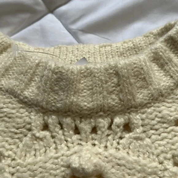 Aerie White Knit Sweater oversized small NWT - Picture 4 of 5